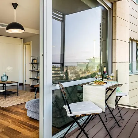 Apartment Forum Llull Sant Adria de Besos