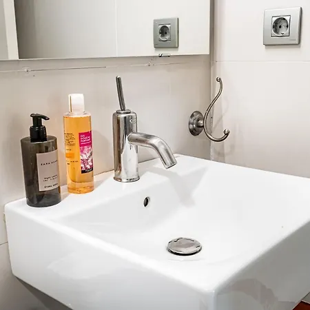 Forum Llull Apartment *